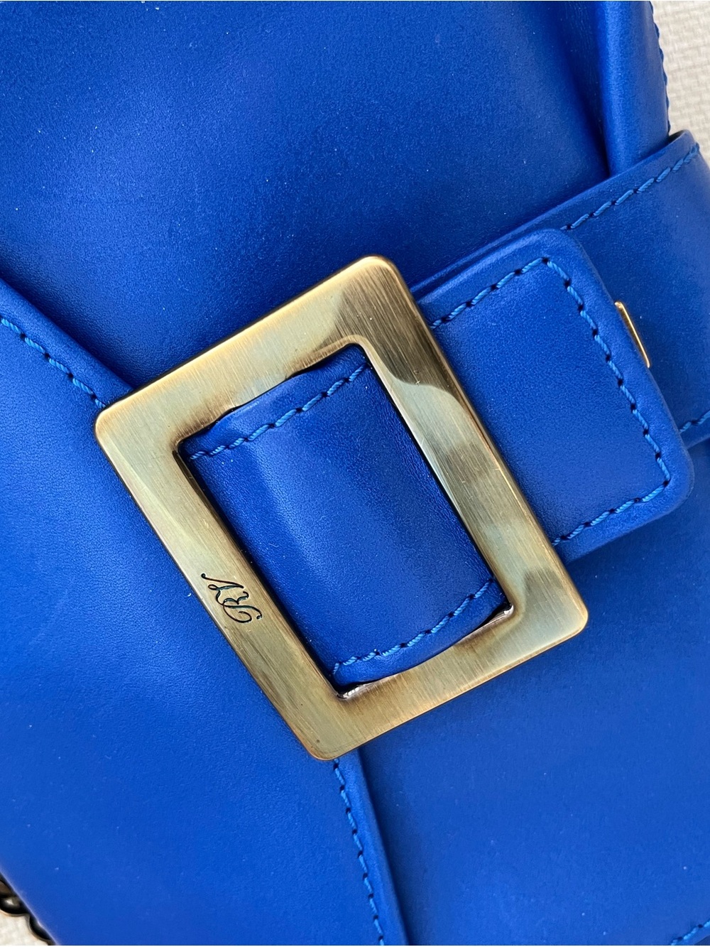 Roger Vivier Cobalt Blue Leather Shoulder Bag with Gold Buckle with box - Picture 12 of 14